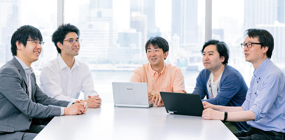 クラウド活用時に陥るネットワーク増強スパイラルへの最適解「Cisco SD-WAN」（Cisco SD-WAN導入事例）