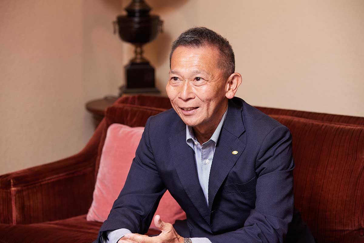 ロイヤルホールディングス株式会社 システム・DX推進部長 (兼)ロイヤルマネジメント株式会社 システム部長 大澤 弘明 様