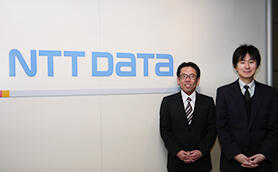 第二金融事業本部 第二バンキング事業部 第一バンキング統括部
開発担当 課長 増本 新一 氏
第二金融事業本部 第二バンキング事業部 システム統括担当
課長代理 寺崎 大介 氏