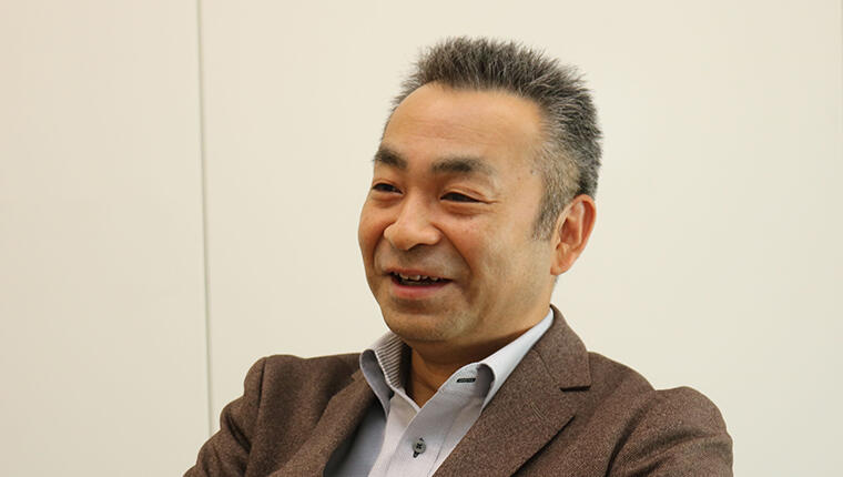 「経営企画部の社員が、週、月、四半期ごとに売上利益などの予実績資料を作成しています。作成には1~2日かかっていますが、データ基盤によって、この作業が大きく軽減されるのは大きいですね。」
コーポレート本部 IT企画部 部長補佐 丸山 伸之