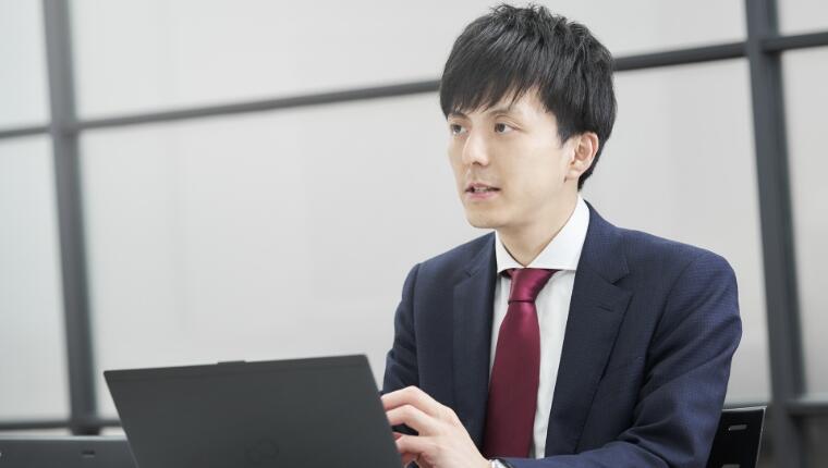 損害保険ジャパン株式会社 事務改革推進部
共通・収納グループ 課長代理　西村 太佑 氏