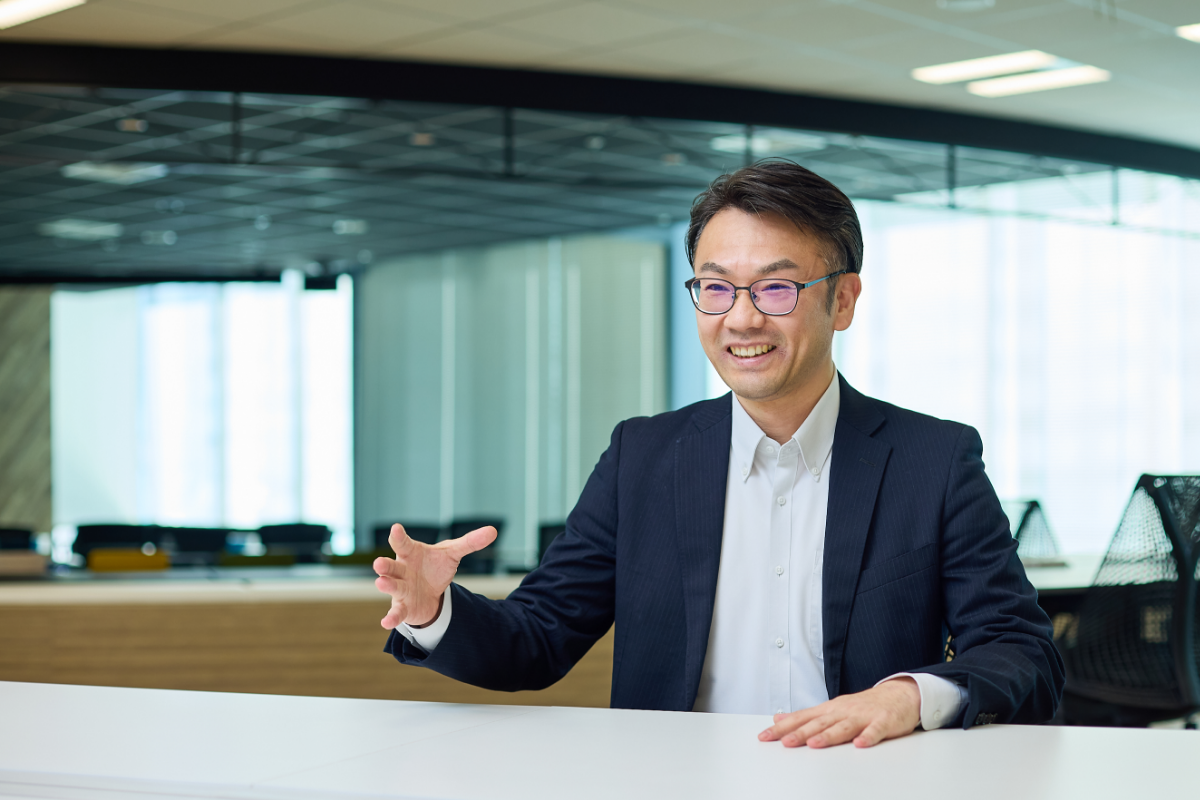 双日テックイノベーション ネットワークインテグレーション事業本部 事業推進部 二課
マーケティングマネージャー 岡崎 直紀