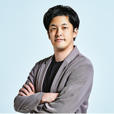 SALESCORE株式会社 代表取締役　中内 崇人