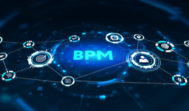 Webポータル、固定電話対応など管理者、ユーザー共に簡単利用
